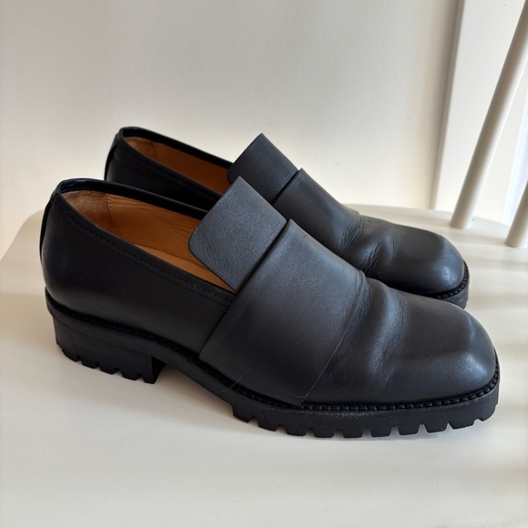 COS Modern Black Leather Loafers - Picture 2 of 8
